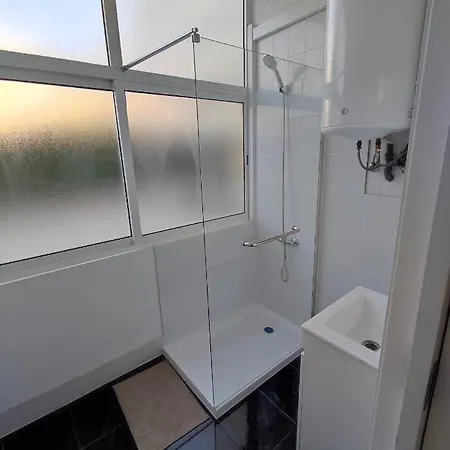 Quarto em Acomodações Particulares Theorynomad Al Republica