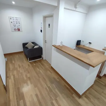 Quarto em Acomodações Particulares Theorynomad Al Republica *